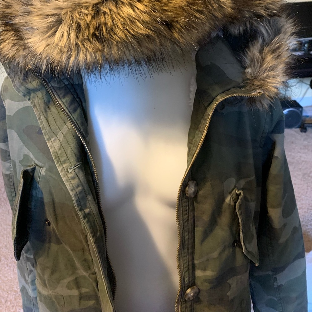 Abercrombie & fitch size small